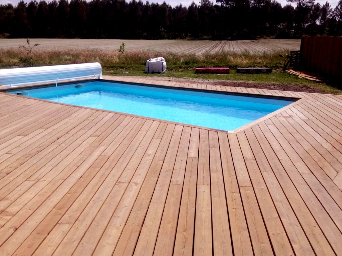 DECKiBOIS commercialise des lames de terrasse en pin du nord choix US