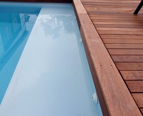 DECKiBOIS présente 1 terrasse en Itauba clipsée avec des lames de largeur 100mm