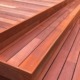 DECKiBOIS propose et commercialise des lames de terrasse en bois exotique Padouk avec le concept Grad