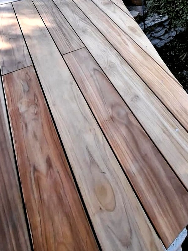 lame de terrasse en teck clipsable 120 mm