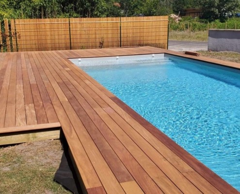 Terrasse en CUMARU les veinages uniques de ce bois sublimeront sans aucun doute votre terrasse