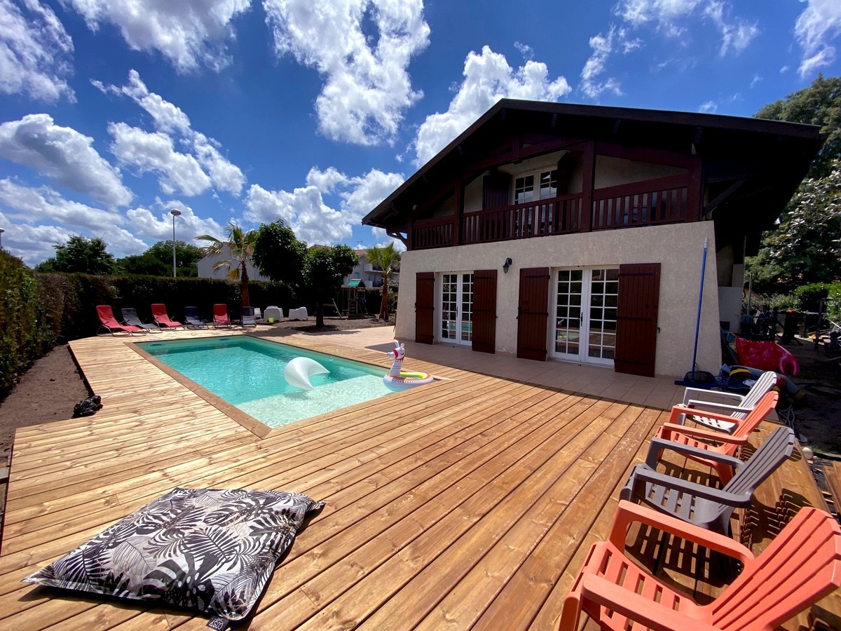 Terrasse en pin sylvestre choix AB traité autoclave marron