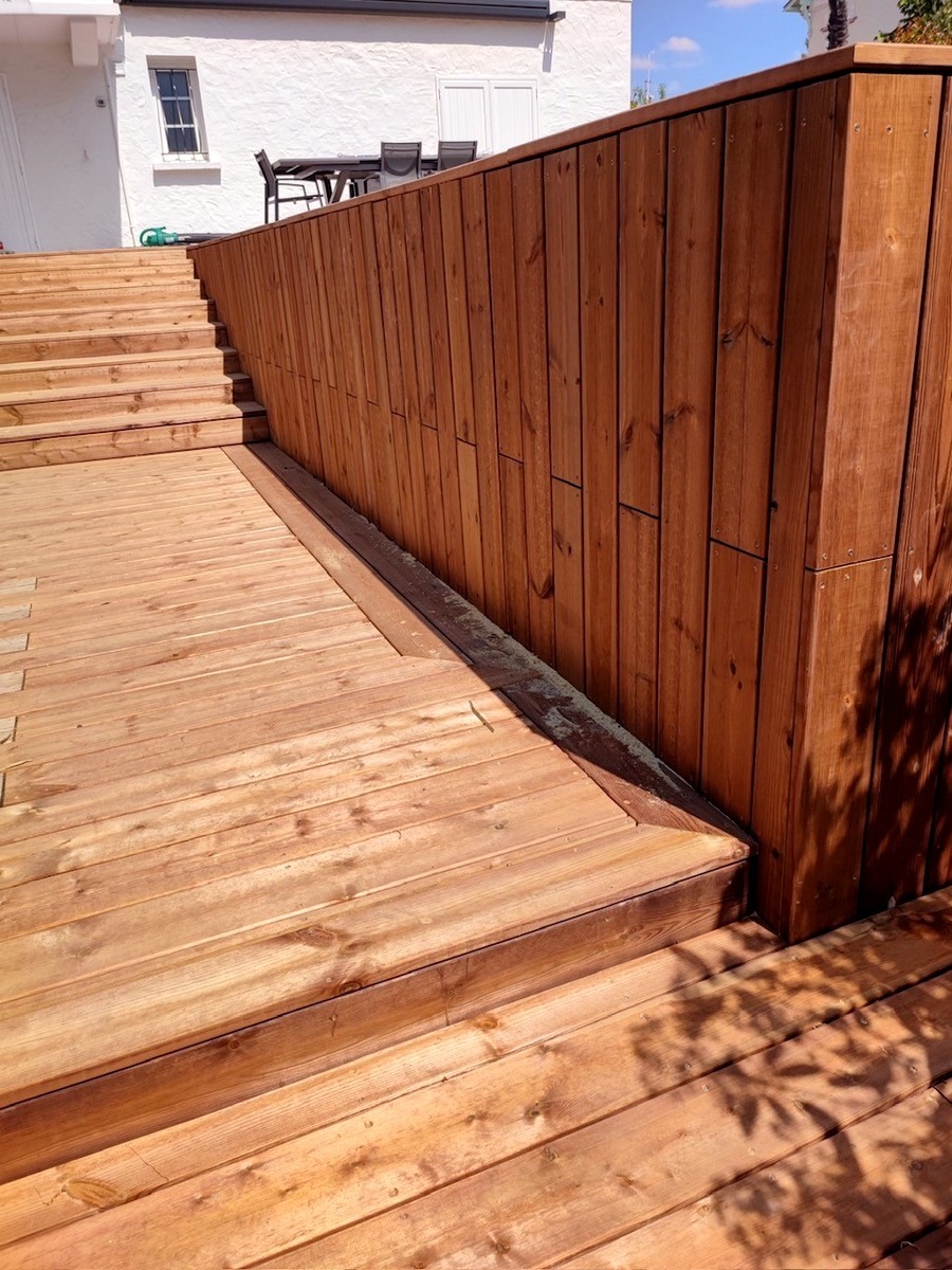 Terrasse en pin sylvestre choix AB traité autoclave marron