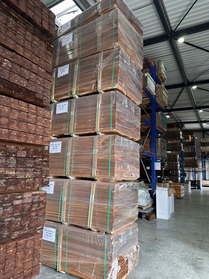 stockage ipé DECKiBOIS livrable immédiatement