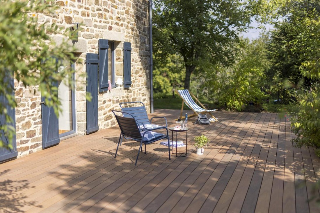 Lames de terrasse Gamme Easyclick GRAD & SILVADEC coextrudé - DECKiBOIS Lames de terrasse Gamme Easyclick GRAD & SILVADEC coextrudé - DECKiBOIS