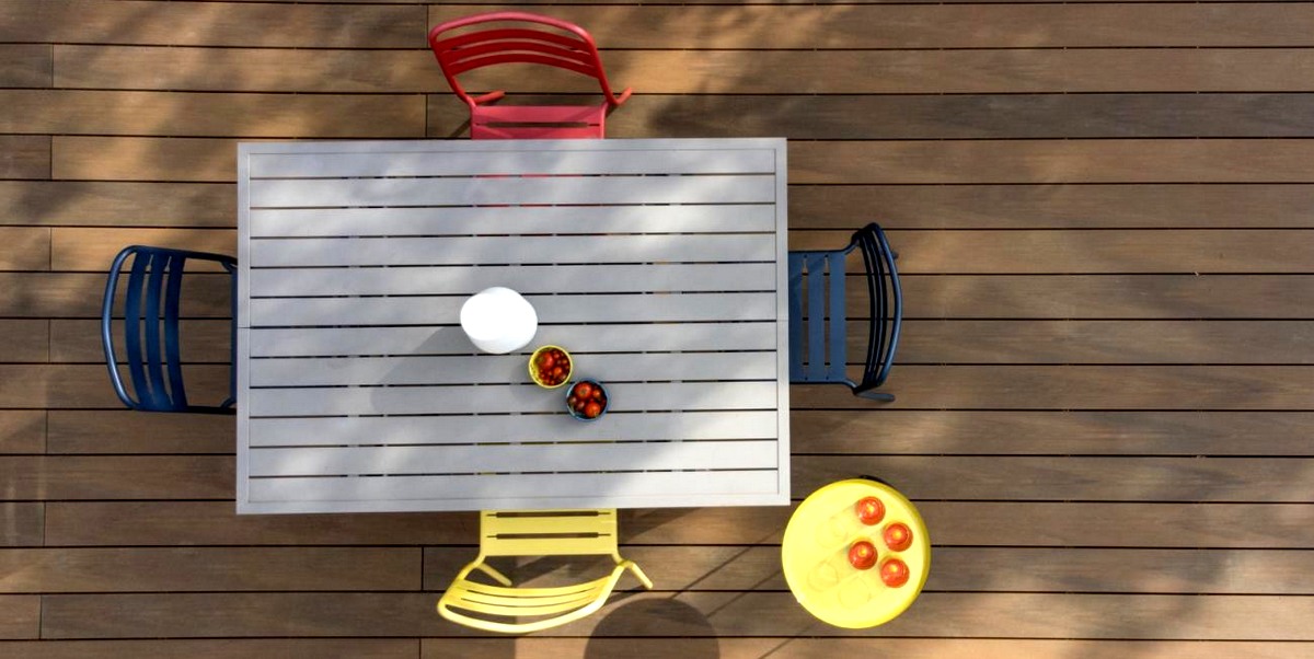 Terrasse en composite SILVADEC présentée par DECKiBOIS - en stock